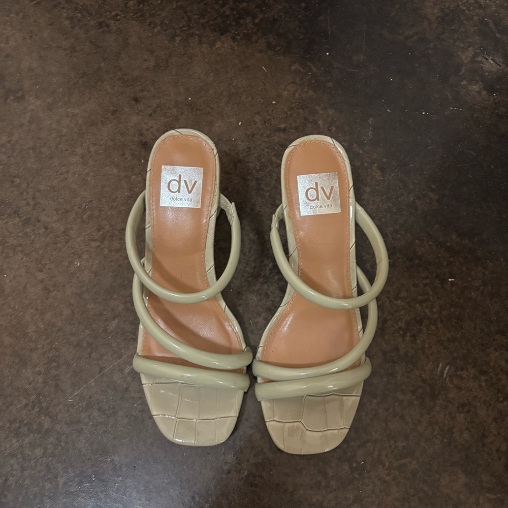 DV Dolce Vita Light Green Strappy Sandals